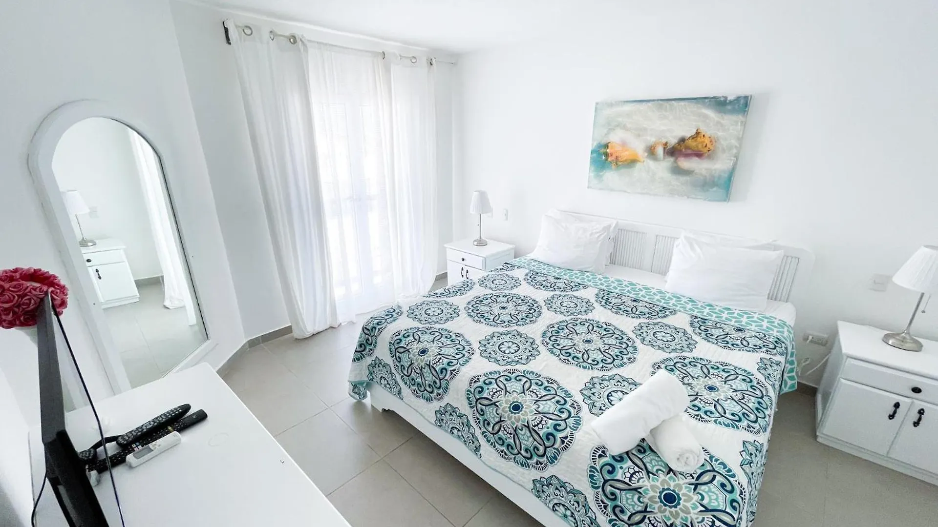 Beach Condo Hotel With Villas & Private Apartments Wifi Bbq Beach Club & Spa بونتا كانا 0*,