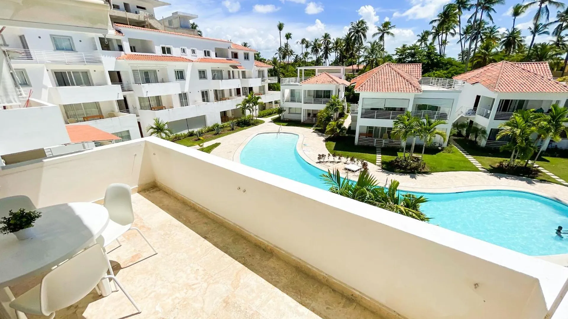 Beach Condo Hotel With Villas & Private Apartments Wifi Bbq Beach Club & Spa بونتا كانا