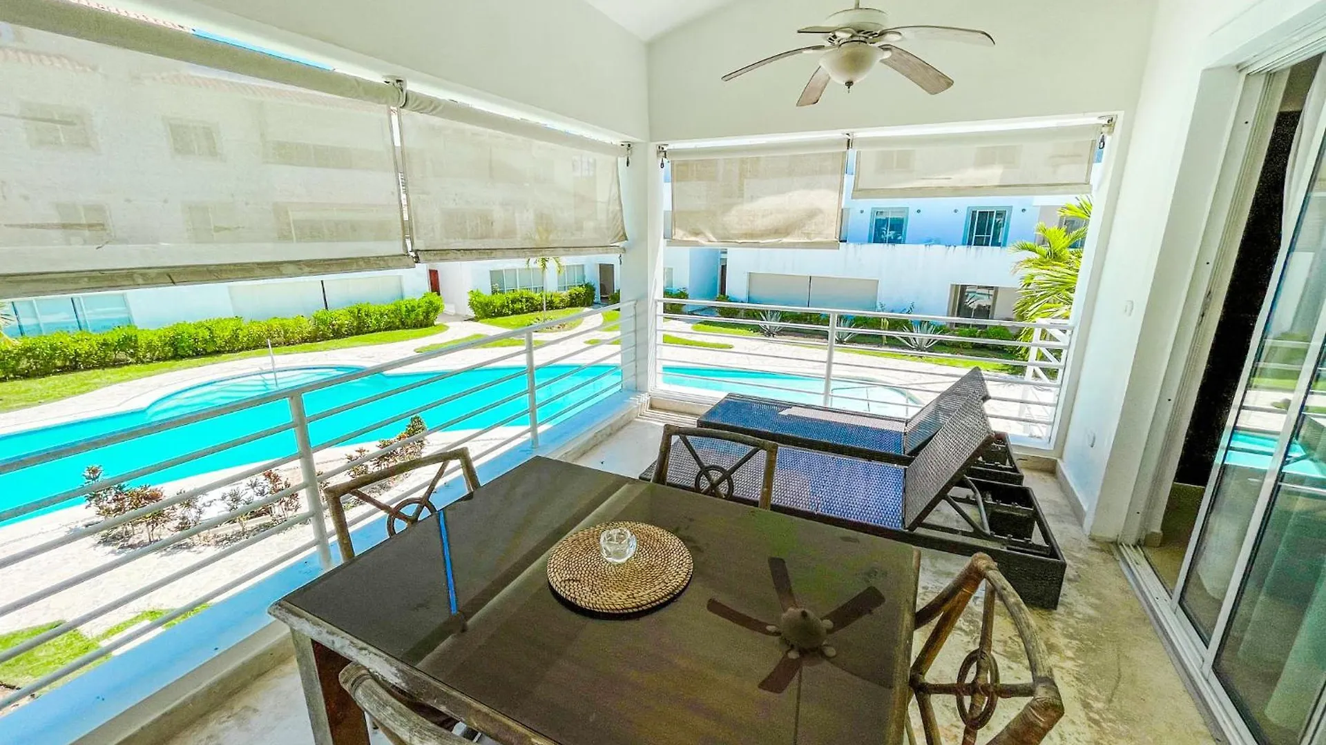 Beach Condo Hotel With Villas & Private Apartments Wifi Bbq Beach Club & Spa بونتا كانا