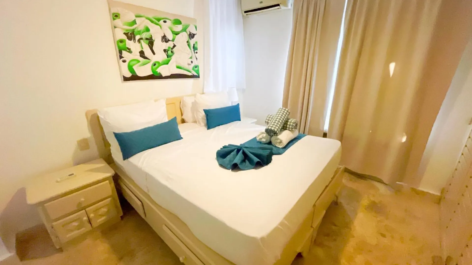 Beach Condo Hotel With Villas & Private Apartments Wifi Bbq Beach Club & Spa Punta Cana 0*,