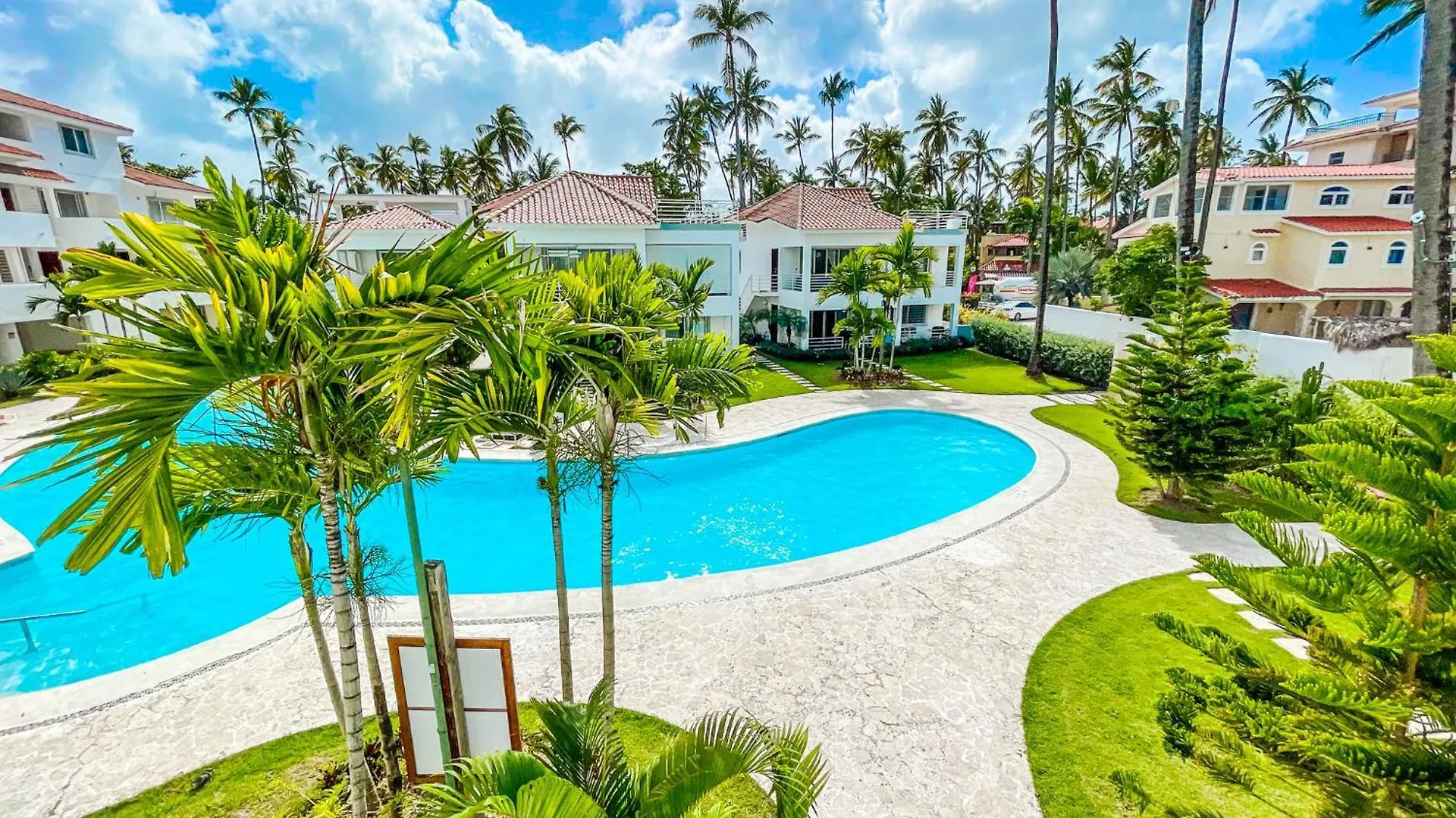 Beach Condo Hotel With Villas & Private Apartments Wifi Bbq Beach Club & Spa Punta Cana